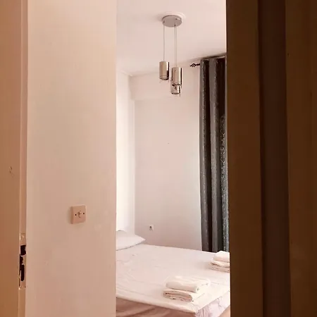 Comfortable In Apartment Athens